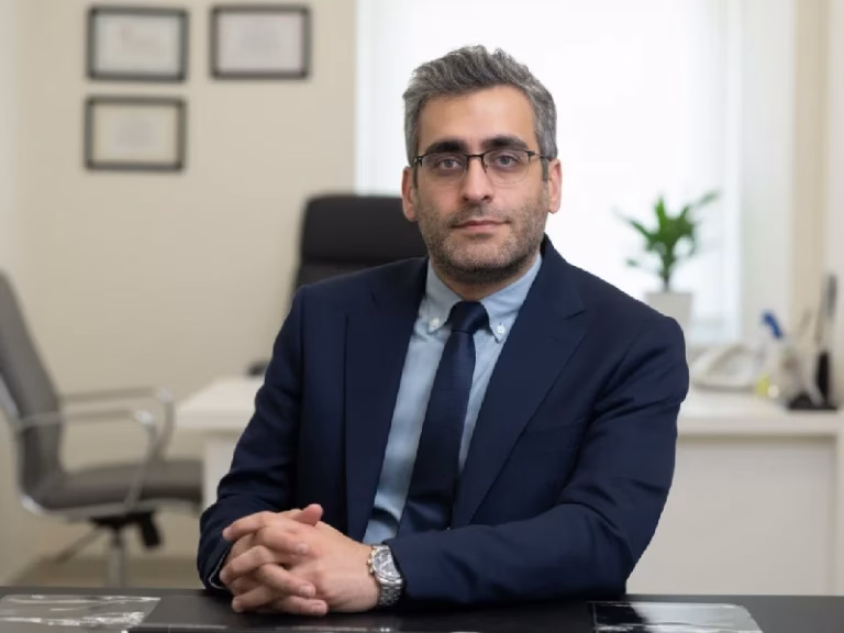 دکتر مهدی هاشم اقایی -jarahisleeve.com